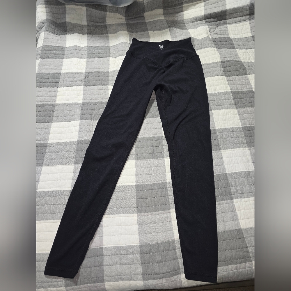 *Sale* BuffBunny Medium Black Siren Leggings